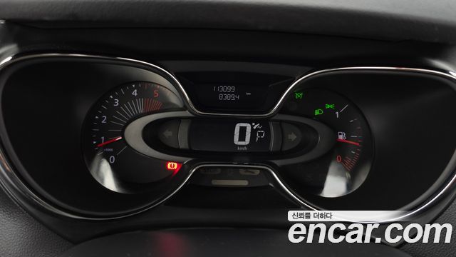 Renault Korea QM3 2016 — photo 11