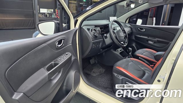 Renault Korea QM3 2016 — photo 13