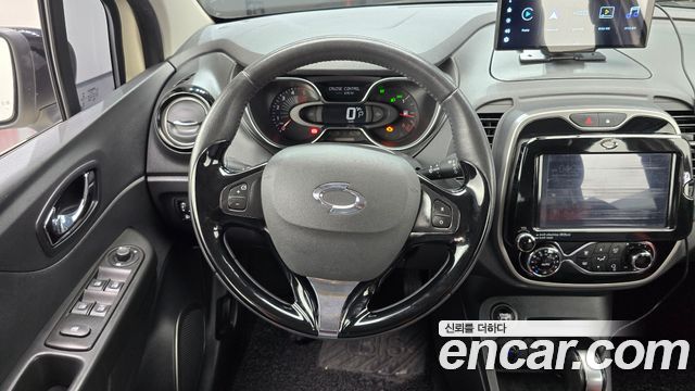 Renault Korea QM3 2016 — photo 19
