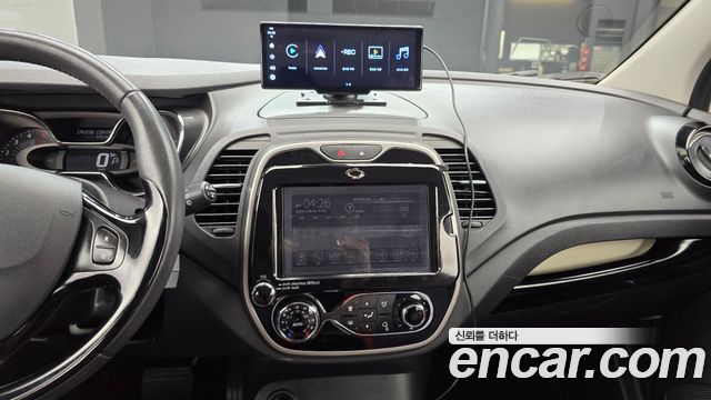 Renault Korea QM3 2016 — photo 20