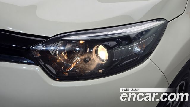 Renault Korea QM3 2016 — photo 8