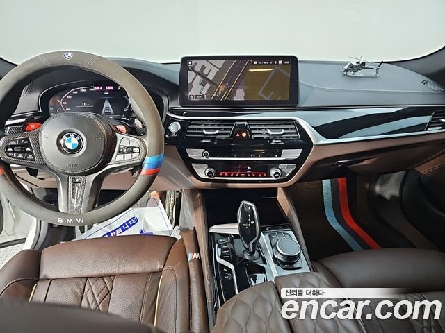 BMW 5-Series 2022 — photo 5