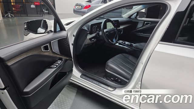 Kia K8 2023 — photo 13