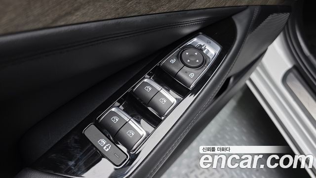 Kia K8 2023 — photo 19