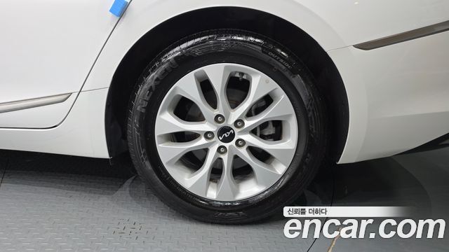 Kia K8 2023 — photo 7