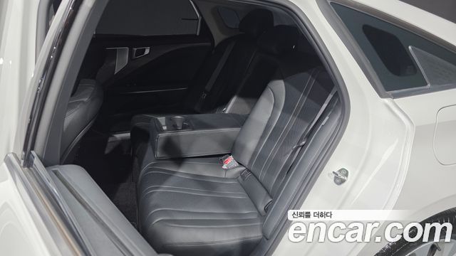 Kia K8 2023 — photo 16