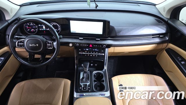 Kia Canival 2022 — photo 10
