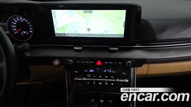 Kia Canival 2022 — photo 19