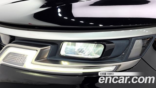 Kia Canival 2022 — photo 8
