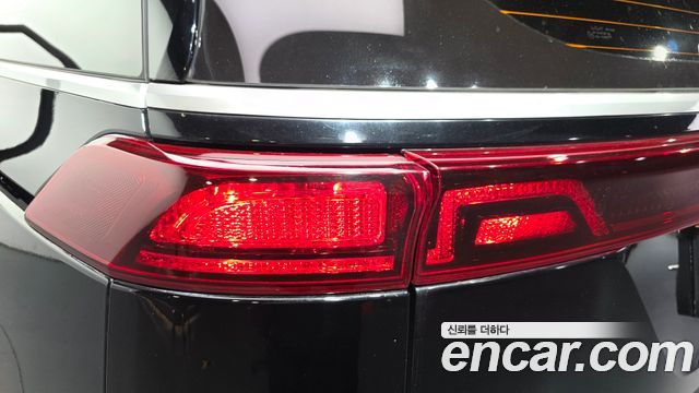 Kia Canival 2022 — photo 9