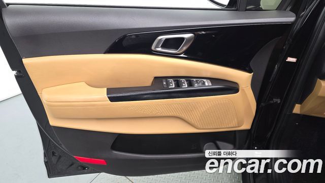 Kia Canival 2022 — photo 15