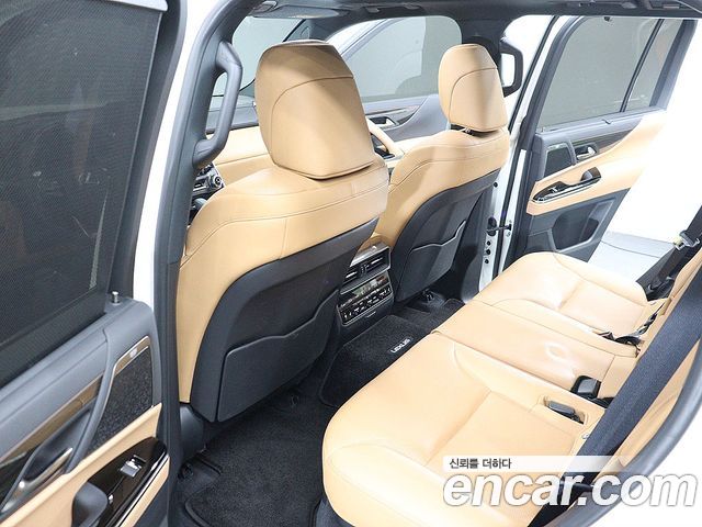 Lexus LX 2025 — photo 15