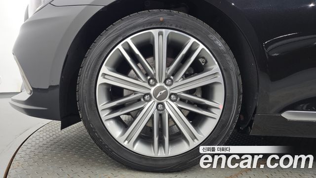 Genesis G80 2018 — photo 5
