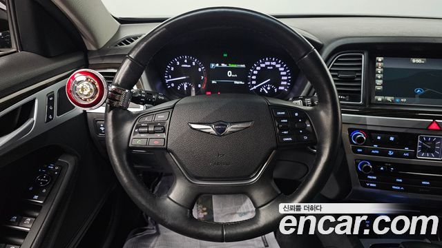 Genesis G80 2018 — photo 16