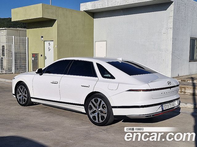 Hyundai Grandeur 2023 — photo 5