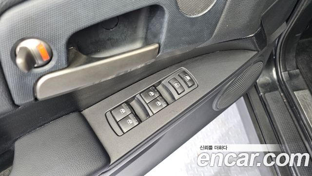 KG Mobility KORANDO 2013 — photo 13
