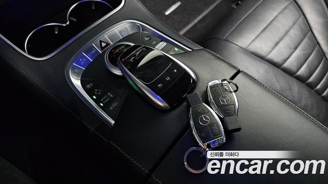Mercedes-Benz S-Class 2015 — photo 23