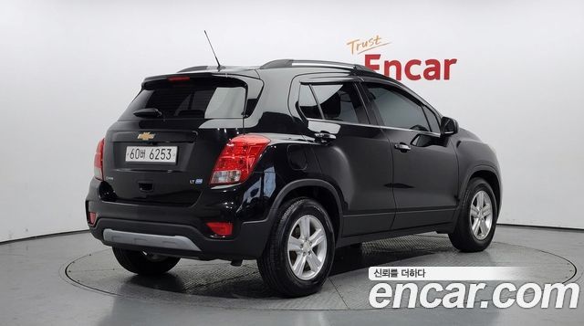 Chevrolet Korea Trax 2017 — photo 2
