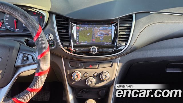 Chevrolet Korea Trax 2017 — photo 13