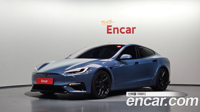 Tesla Model S 2026 — photo 1