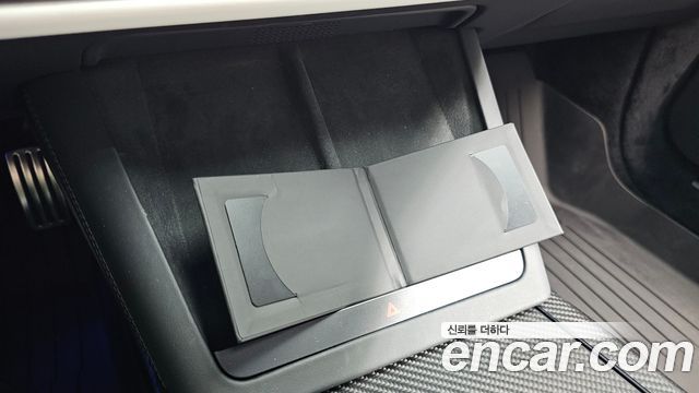 Tesla Model S 2026 — photo 18