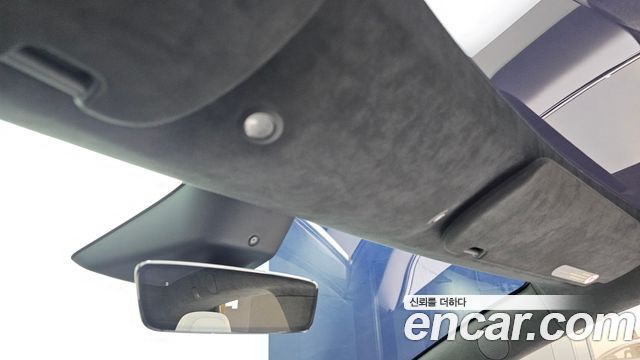 Tesla Model S 2026 — photo 26