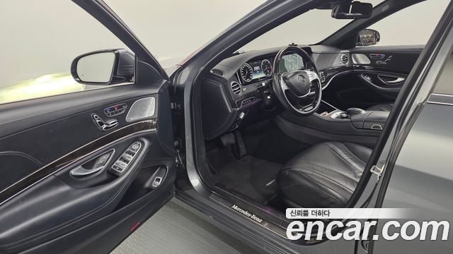 Mercedes-Benz S-Class 2016 — photo 10