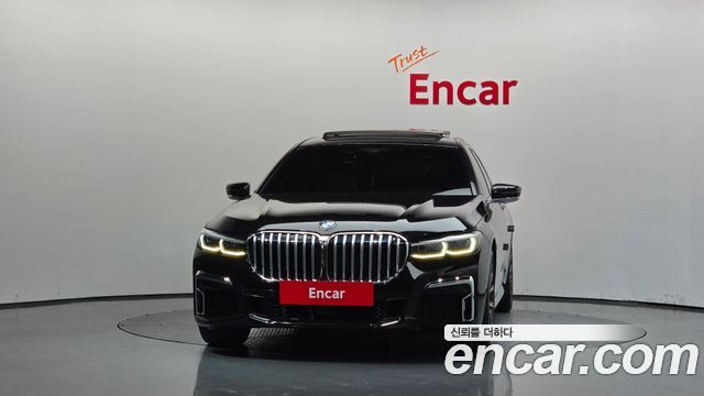 BMW 7-Series 2020 — photo 3