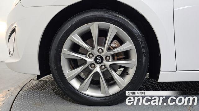 Hyundai i40 2014 — photo 5