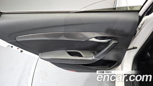 Hyundai i40 2014 — photo 14