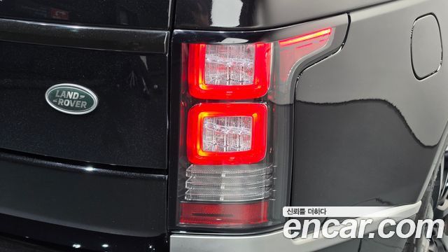 Land Rover Range Rover 2017 — photo 9