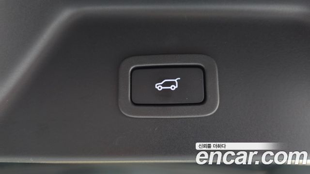 Land Rover Range Rover 2017 — photo 36