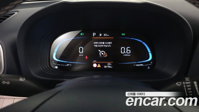 Hyundai Venue 2024 — photo 8