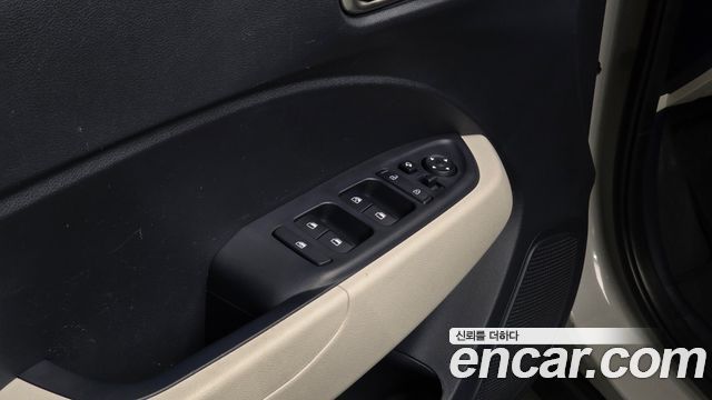 Hyundai Venue 2024 — photo 16
