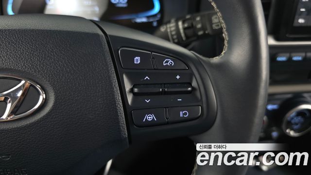 Hyundai Venue 2024 — photo 17