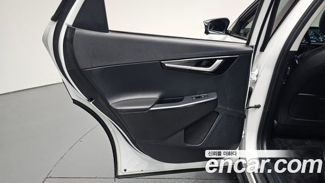 Kia EV6 2024 — photo 15