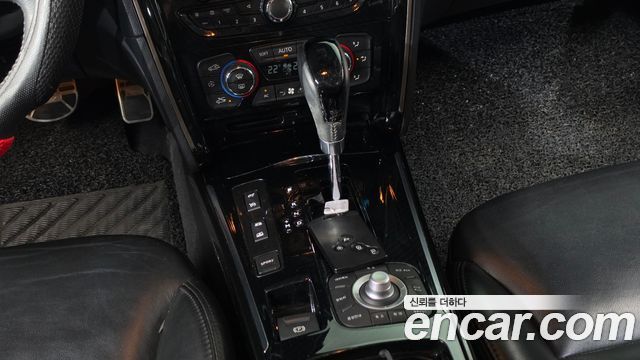 Renault Korea SM7 2012 — photo 12