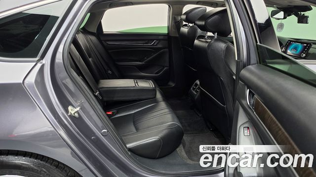 Honda Accord 2019 — photo 12