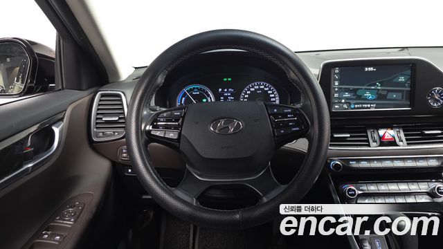 Hyundai Grandeur 2019 — photo 19
