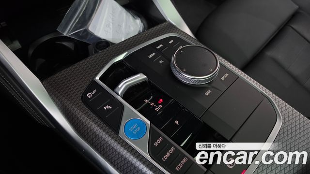 BMW i4 2024 — photo 12