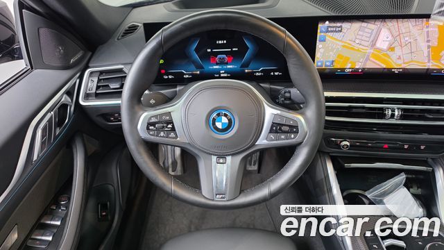 BMW i4 2024 — photo 19