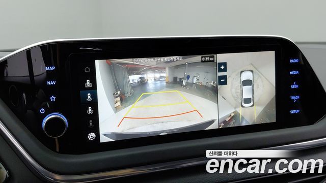 Hyundai Sonata 2022 — photo 13