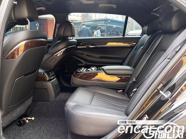 Genesis EQ900 2018 — photo 11