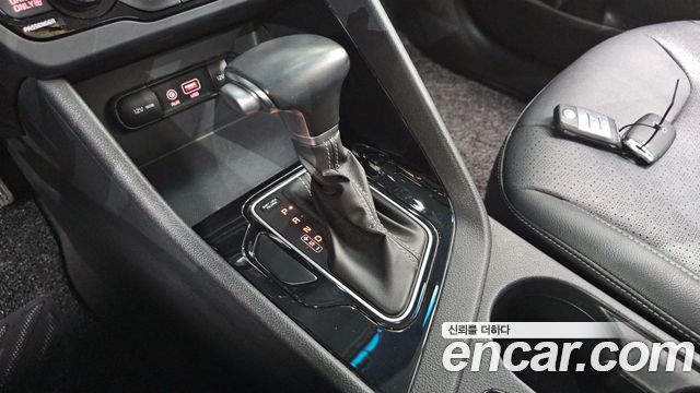 Kia Niro 2018 — photo 12