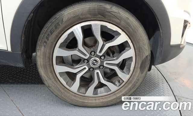 KG Mobility KORANDO 2017 — photo 7