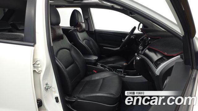 KG Mobility KORANDO 2017 — photo 16