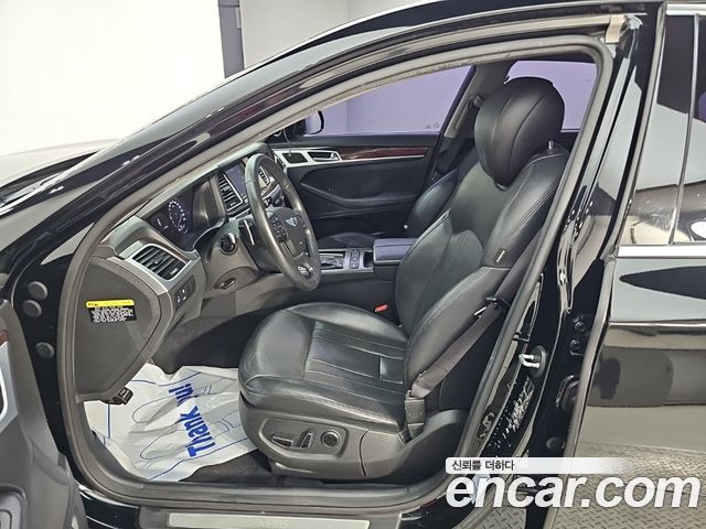 Hyundai Genesis 2015 — photo 11