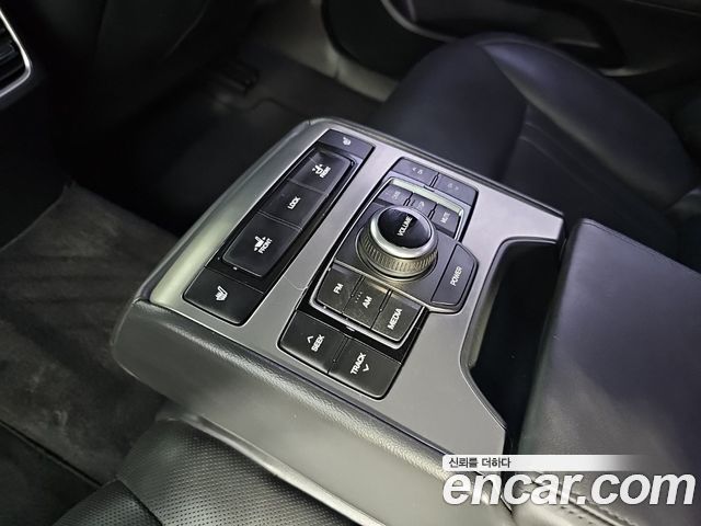 Hyundai Genesis 2015 — photo 13