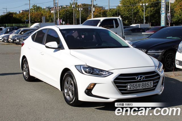 Hyundai AVANTE 2017 — photo 3