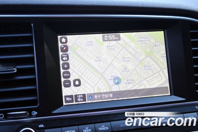 Hyundai AVANTE 2017 — photo 9